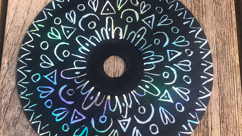 CD Scratch Art