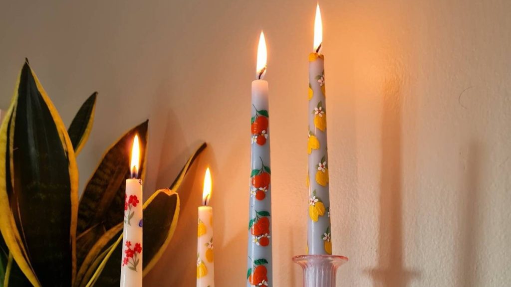 Teen Craft Night: Candle Painting
